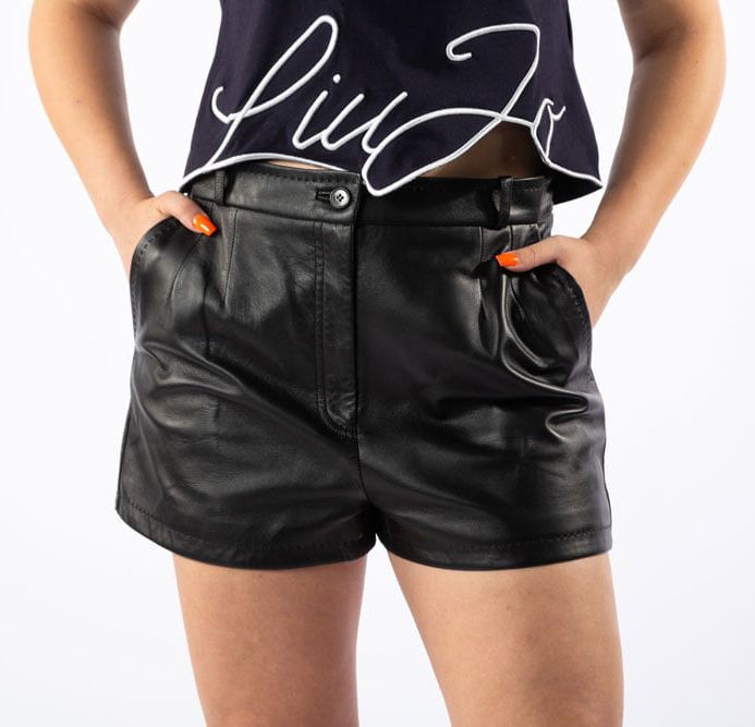 Dolce &amp; Gabbana Chic Lambskin Leather Shorts in Black