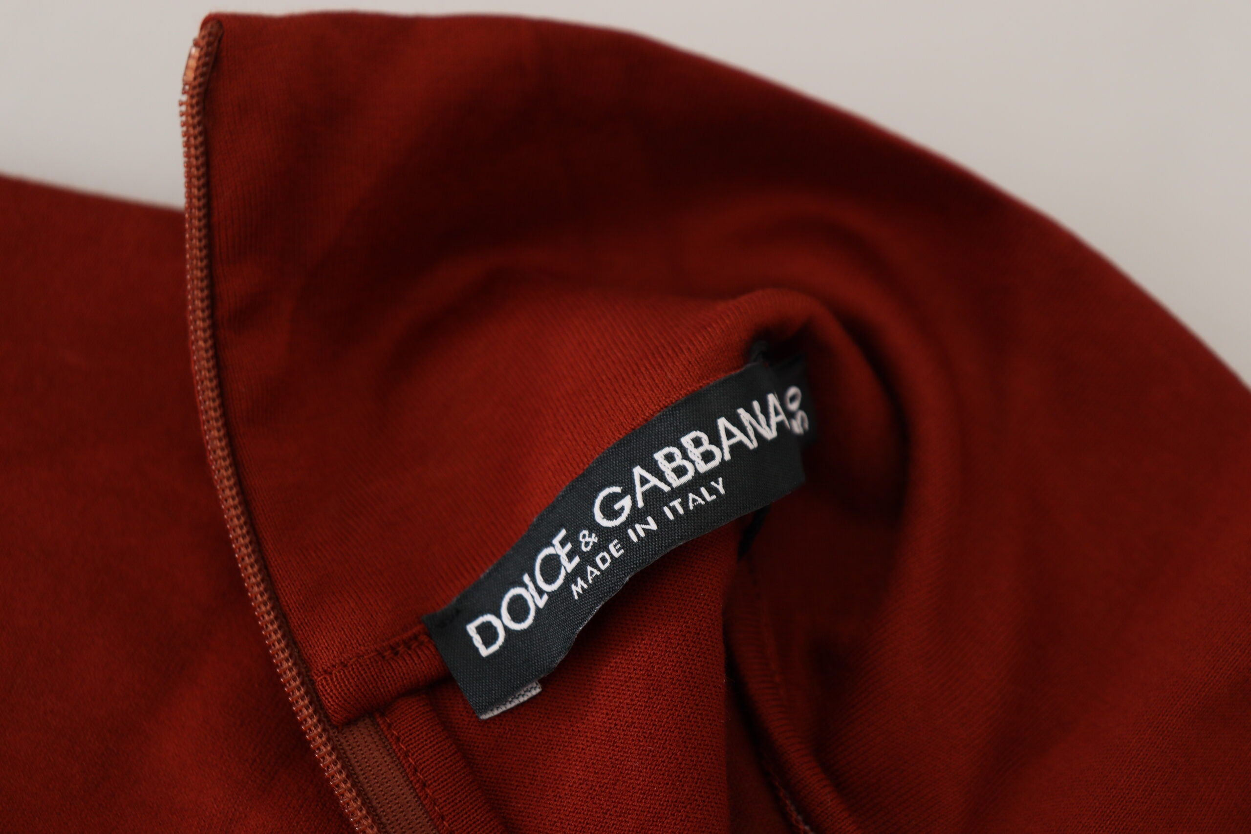 Dolce &amp; Gabbana Elegant Maroon Collar Zip Sweater