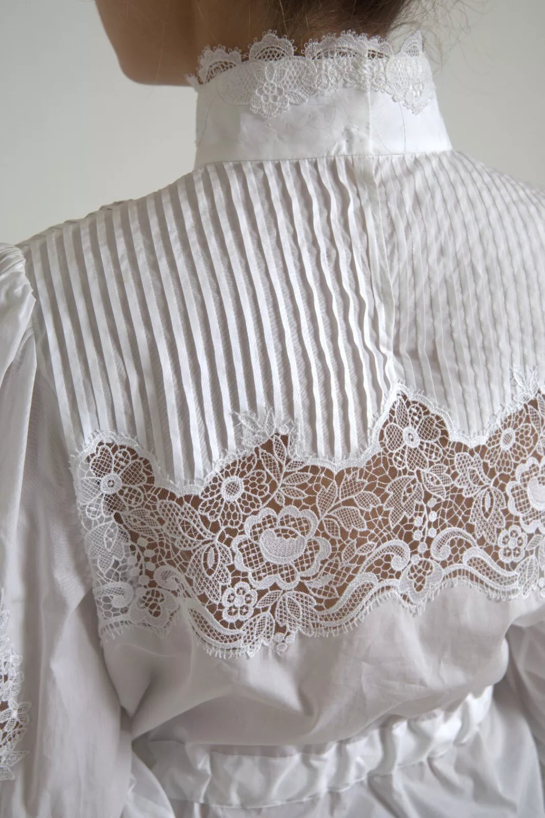 Dolce &amp; Gabbana White Cotton Lace Trim Turtle Neck Top Blouse