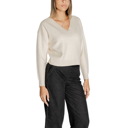 Vero Moda White Viscose Sweater